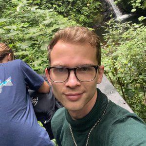 Meet your Posher, Tim